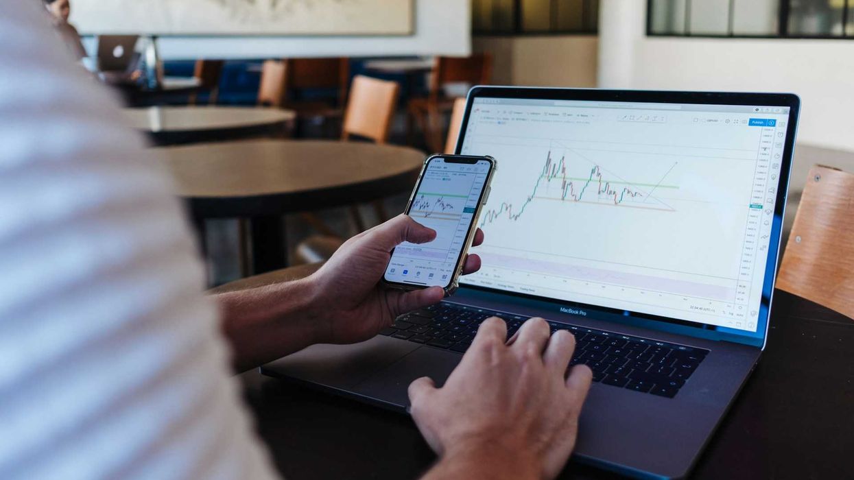 How Do Employee Stock Options Work at a Startup?