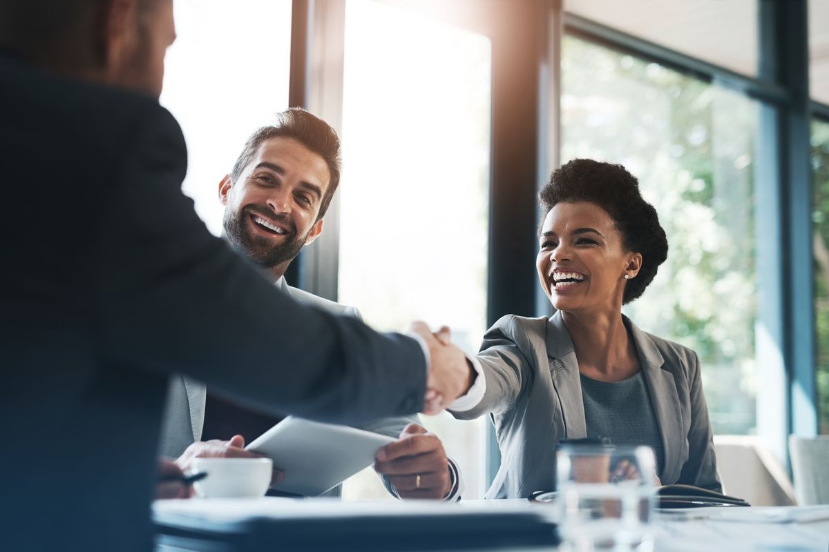 A Guide to Succeeding in Business Negotiations (With Help From AI)